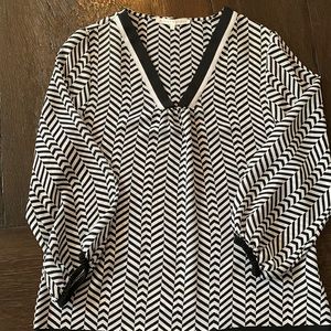 Women’s Black and White Chevron Blouse